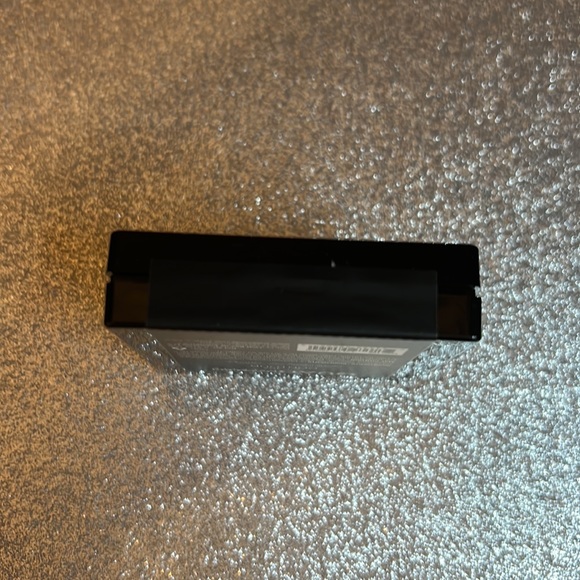 J Cats Quad Spectrum Contour Palette NWT - Picture 5 of 5